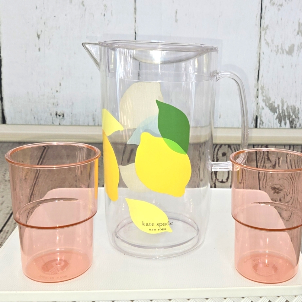 NIB Kate Spade Lemonade Pitcher 2 Cups with Lid for pitcher